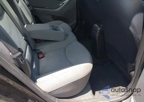 2012 Hyundai Elantra Gls (Ulsan Plant) z USA, uszkodzony, nr VIN KMHDH4AEXCU174890